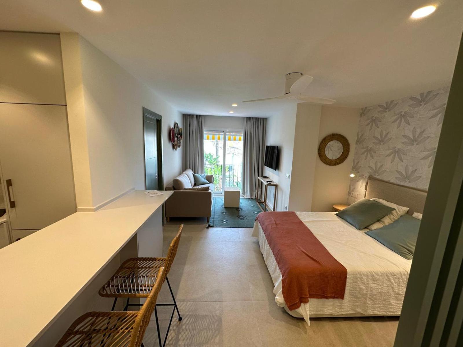 Espectacular Estudio En Puerto Cabopino Recien Reformado Appartement Marbella