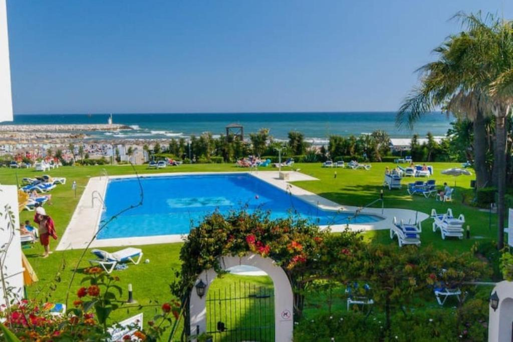 Espectacular Estudio En Puerto Cabopino Recien Reformado