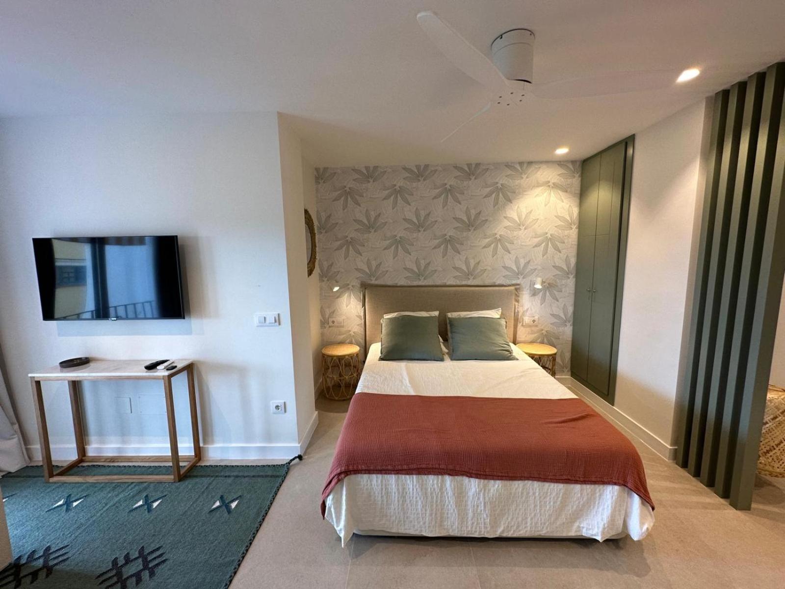 Apartamento Espectacular Estudio En Puerto Cabopino Recien Reformado Marbella